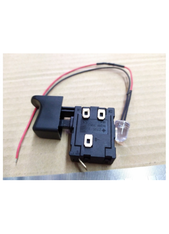 выключатель CCS1816 WORTEX M0Y-ZP-165LI-35
