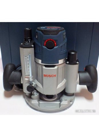Вертикальный фрезер Bosch GOF 1600 CE Professional (0601624000)